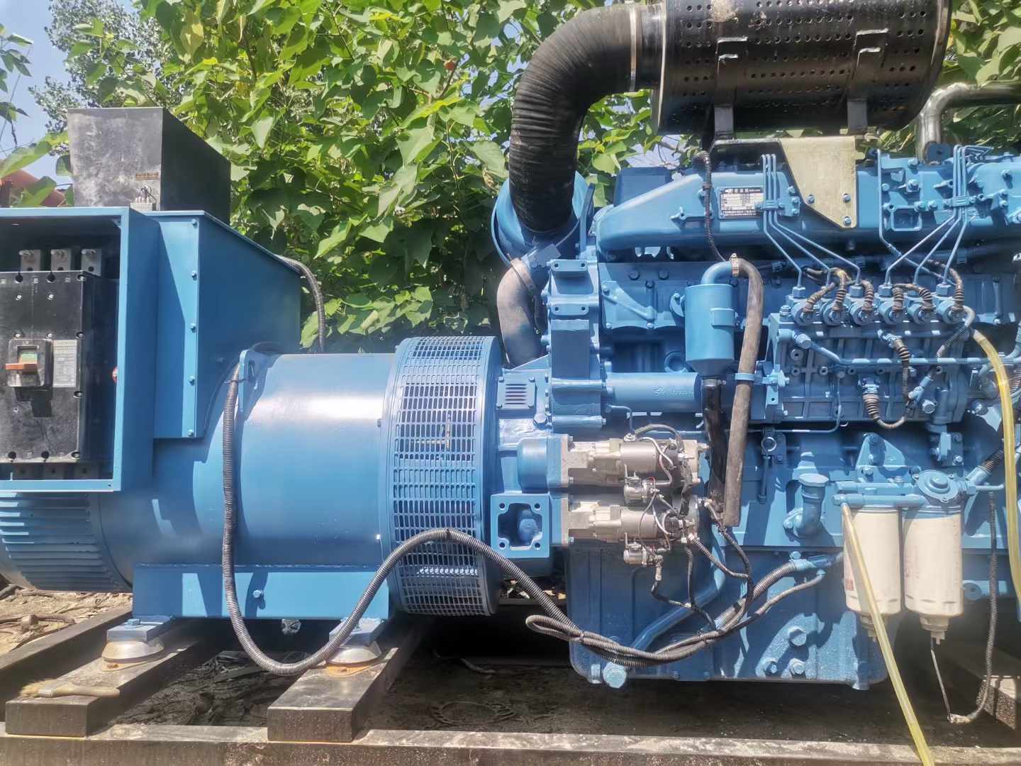 中卫详细说明降低 800kW 柴油发电机输出电流波动的方法